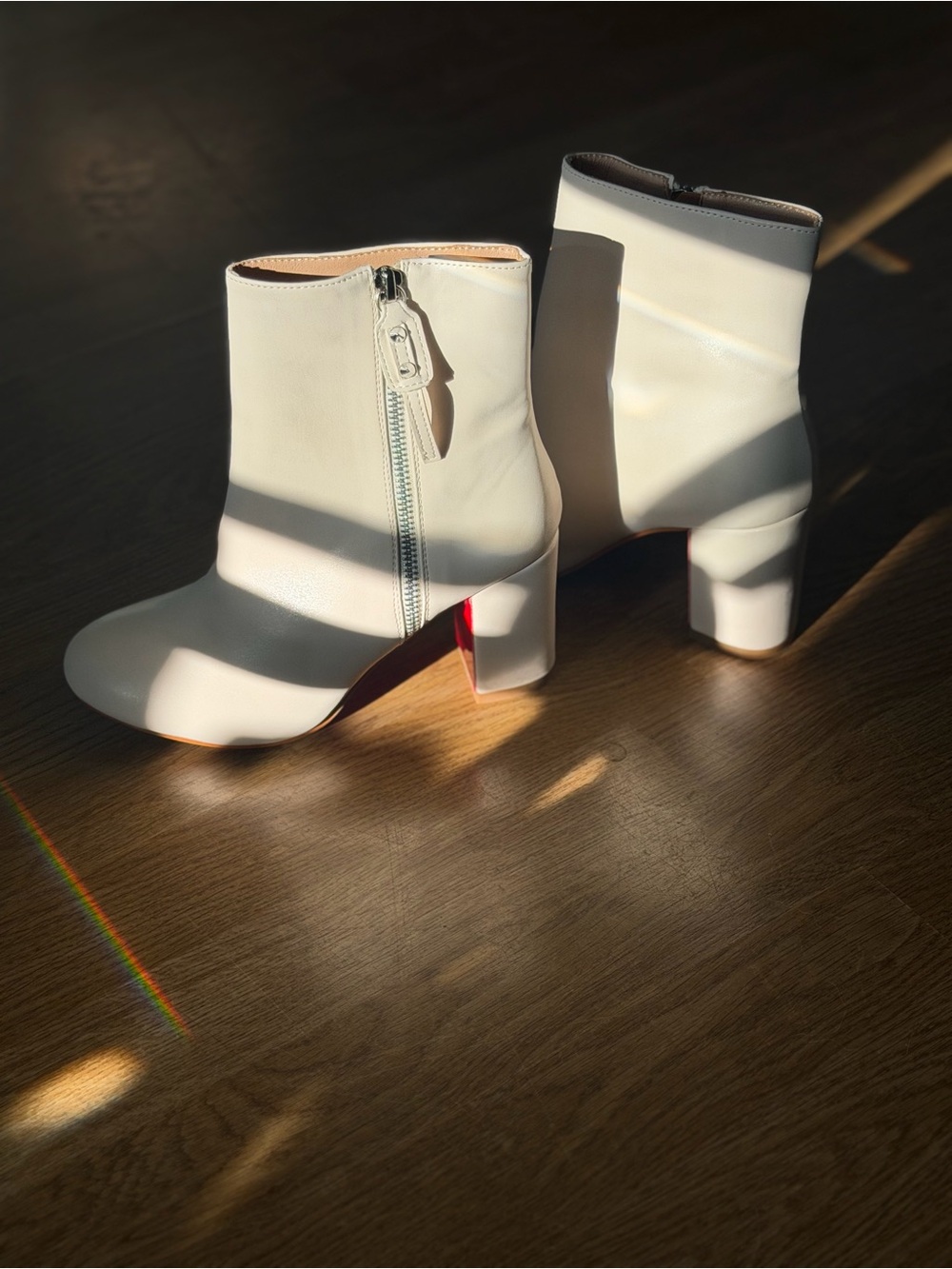 Christian Louboutin Ziptotal 85mm White Leather Ankle Boots Size EU 38